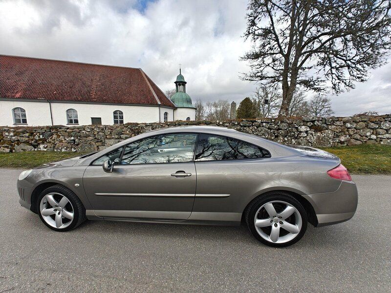 Grå Begagnad 2007 Peugeot 407 Coupe Sportkupé | 35 000 kr - Bild 1/4