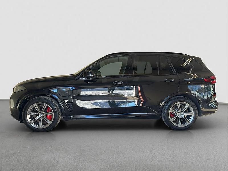 Begagnad BMW X5 M Sport 489 HK (359 kW) 2023 Svart SUV