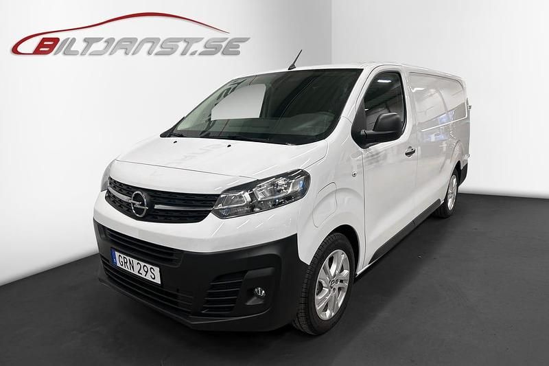 Begagnad Opel Vivaro-e Combi Business 101 kW (138 HK) 2023 Vit Van