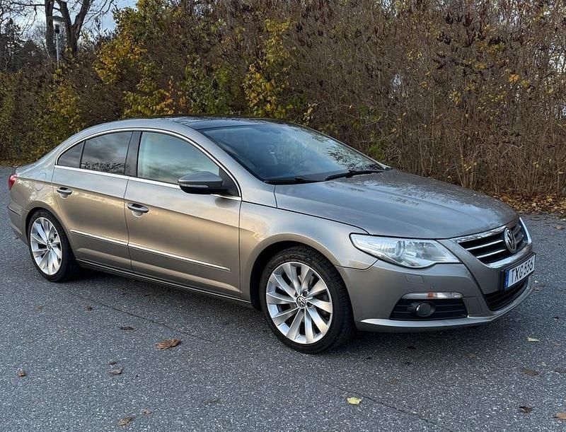 Begagnad VW Passat 160 HK (117 kW) 2011 Lightbrown metallic Sedan