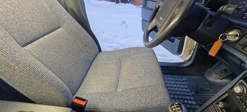 Begagnad Volvo 740 115 HK (84 kW) 1990 Kombi