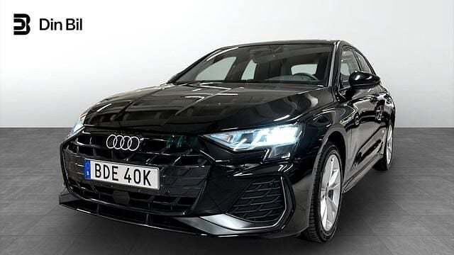 Ny Audi A3 S-Line 150 HK (110 kW) 2025 Mytsvart metallic