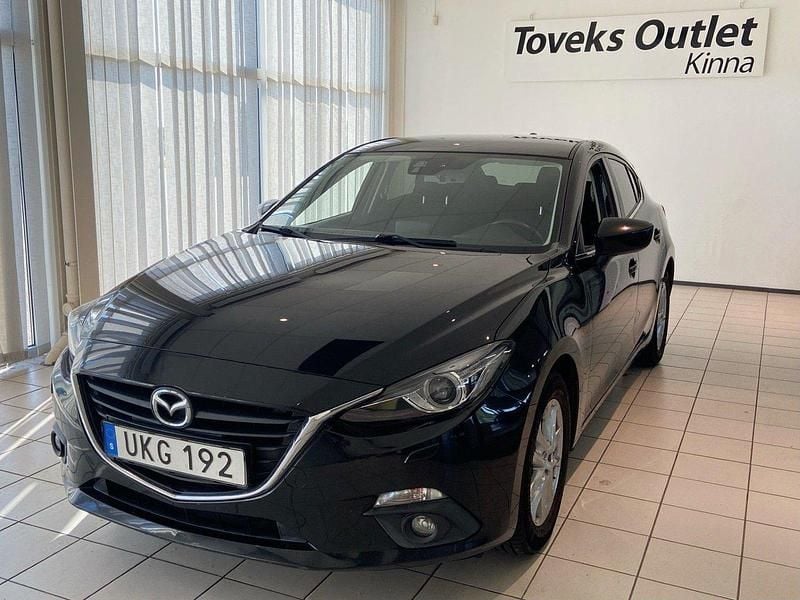 Svart Begagnad 2015 Mazda 3 Inclusive Halvkombi | 129 900 kr (Marknadspris) - Bild 1/4
