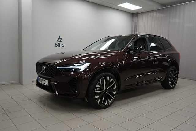 Begagnad Volvo XC60 349 HK (256 kW) 2026 Röd SUV
