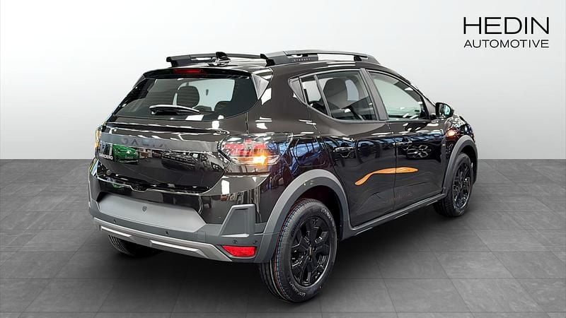 Begagnad Dacia Jogger 2026 Svart Minibuss