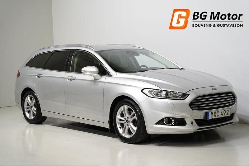 Grå Begagnad 2015 Ford Mondeo Business Edition Kombi | 119 600 kr (Dyr) - Bild 1/4