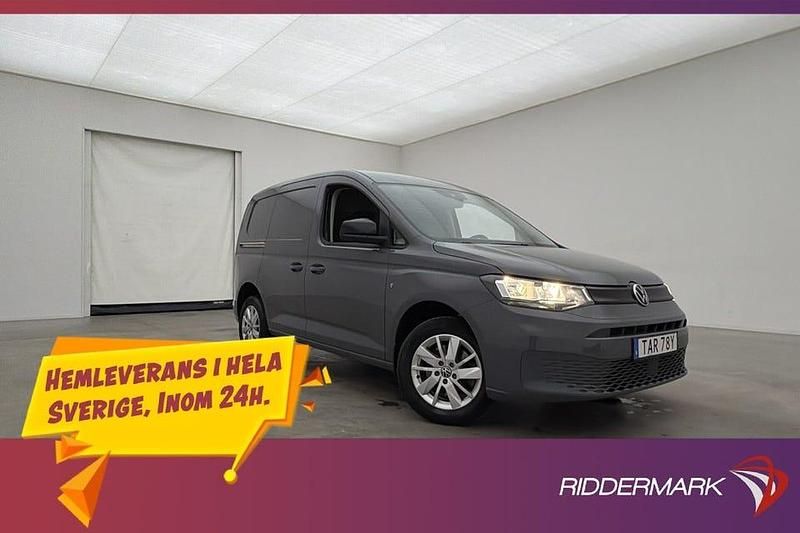 Grå Begagnad 2024 VW Caddy Minibuss | 259 800 kr (Bra pris) - Bild 1/3
