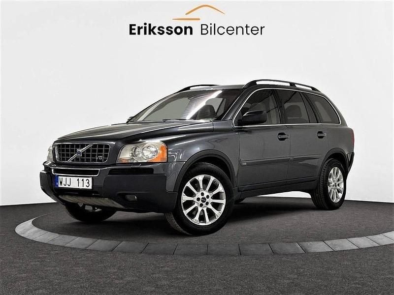 Grå Begagnad 2004 Volvo XC90 Summum SUV | 54 900 kr (Bra pris) - Bild 1/4
