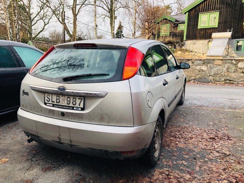 Ford focus 1 daw