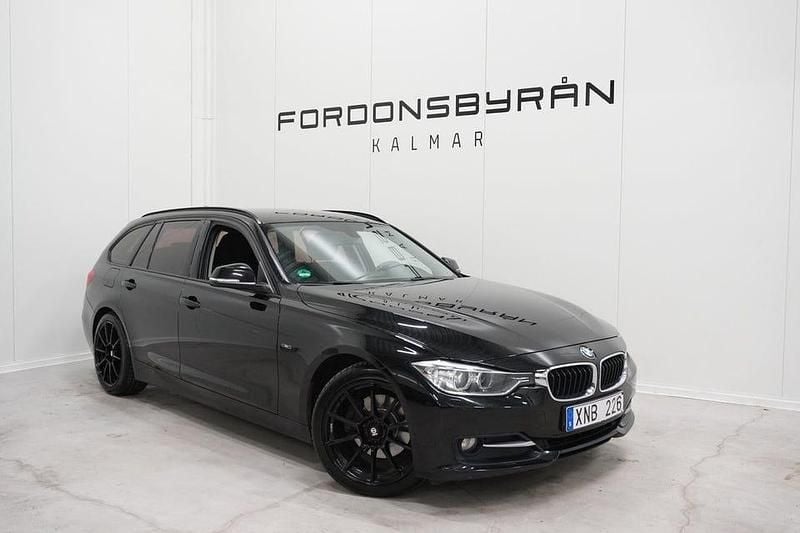Svart Begagnad 2014 BMW 320 Sport Line Kombi | 109 800 kr (Bra pris) - Bild 1/4