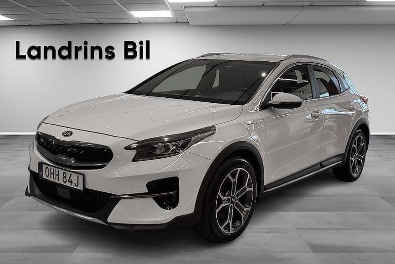 Begagnad Kia XCeed Advance 105 HK (77 kW) 2020 Vit SUV