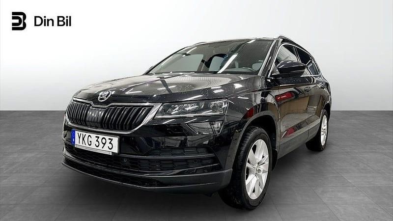 Svart Begagnad 2018 Skoda Karoq Style SUV | 234 900 kr (Marknadspris) - Bild 1/4