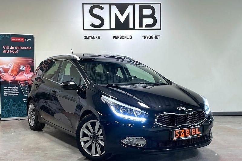 Begagnad Kia Ceed Sportswagon Comfort 128 HK (94 kW) 2013 Svart Kombi