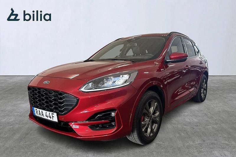 Röd Begagnad 2022 Ford Kuga SUV | 309 900 kr (Dyr) - Bild 1/4