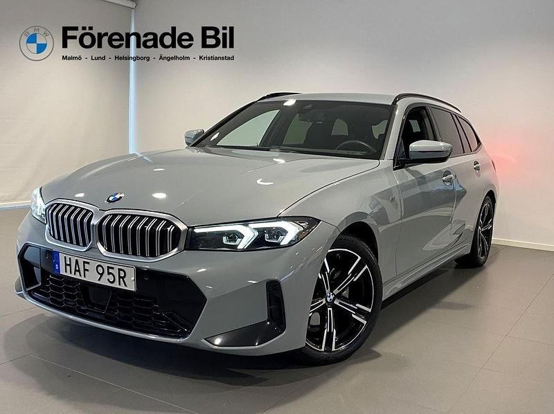 Grå Begagnad 2024 BMW 320 M Sport Kombi | 499 000 kr - Bild 1/4