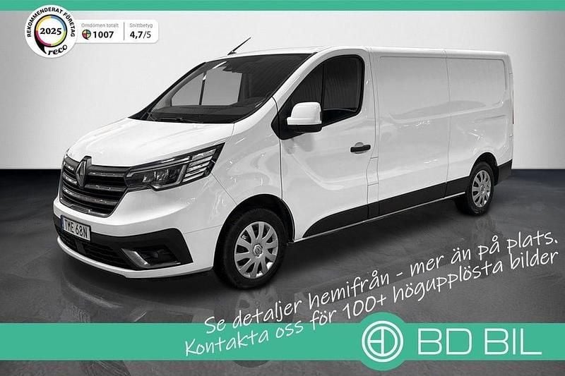 Vit Begagnad 2023 Renault Trafic Minibuss | 309 900 kr (Dyr) - Bild 1/3