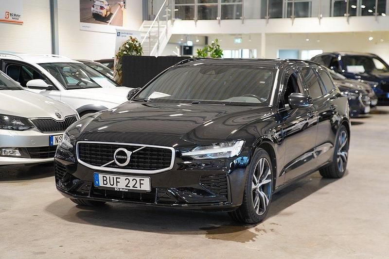 Svart Begagnad 2019 Volvo V60 R-Design Kombi | 299 800 kr (Bra pris) - Bild 1/4