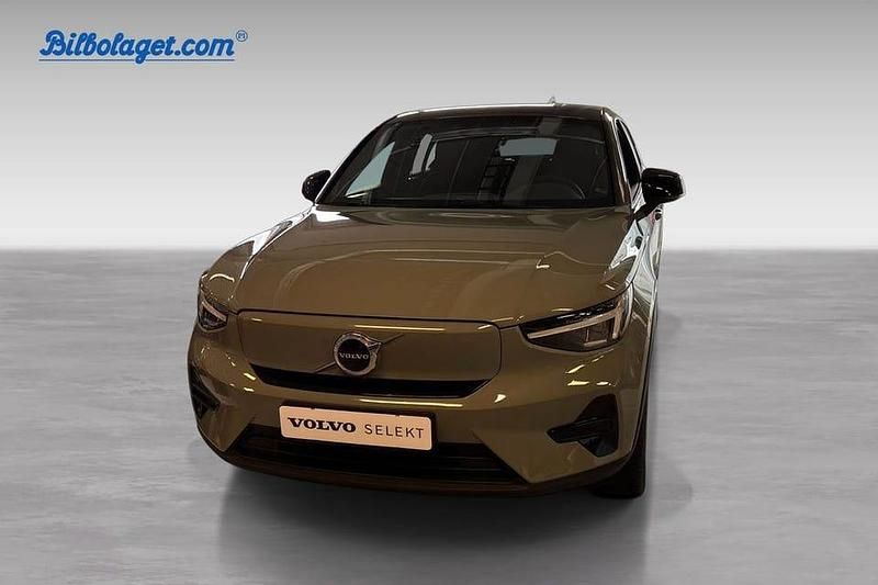 Begagnad Volvo EC40 Core 188 kW (256 HK) 2024 Grön SUV