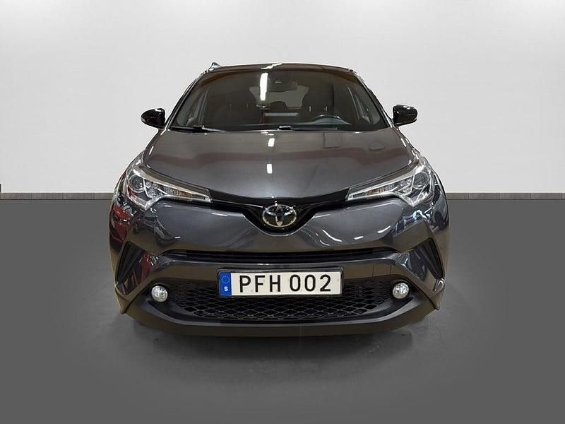Begagnad Toyota C-HR Multidrive S 116 HK (85 kW) 2017 Grå metallic/svart tak SUV