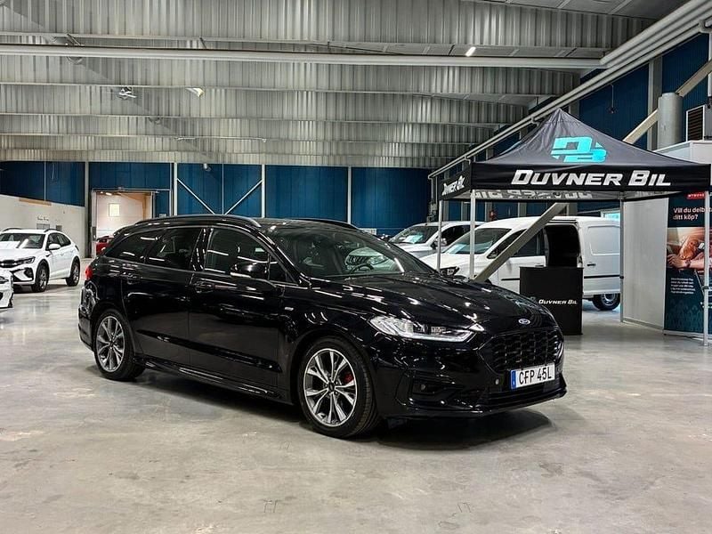 Okänd Begagnad 2021 Ford Mondeo Business Edition Kombi | 179 900 kr (Marknadspris) - Bild 1/4
