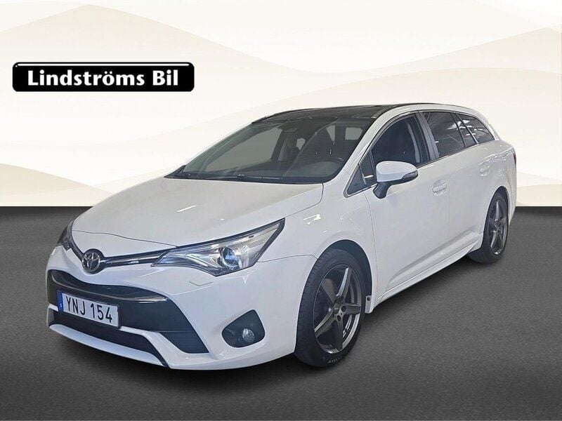 Vit Begagnad 2017 Toyota Avensis Kombi | 169 900 kr (Marknadspris) - Bild 1/3