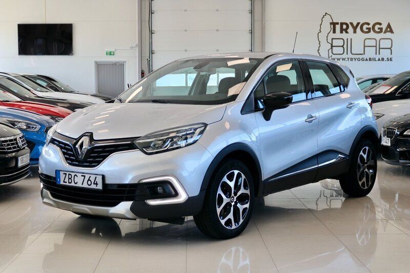 Silver Begagnad 2017 Renault Captur SUV | 139 000 kr (Marknadspris) - Bild 1/4