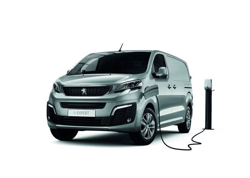 Vit Begagnad 2023 Peugeot e-Expert Van | 449 875 kr (Lite dyr) - Bild 1/2