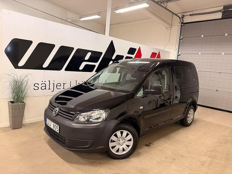 Begagnad VW Caddy Life 75 HK (55 kW) 2011 Svart Minibuss