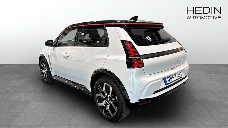 Ny Renault 5 E-Tech Iconic 110 kW (150 HK) 2025 Vit Halvkombi