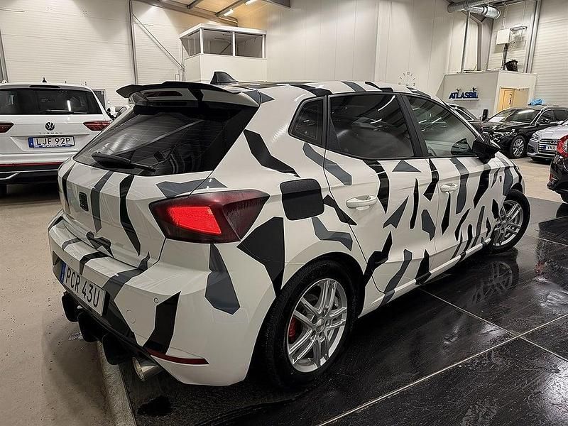 Begagnad Seat Ibiza Style 116 HK (85 kW) 2020 Vit Halvkombi