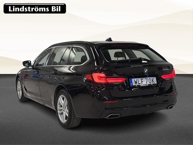 Begagnad BMW 530e 184 HK (135 kW) 2020 Svart Kombi
