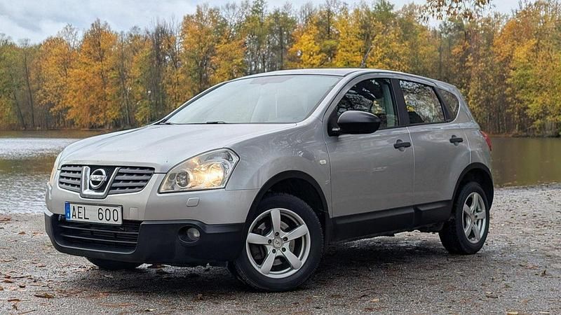 Silver Begagnad 2008 Nissan Qashqai SUV | 35 000 kr (Marknadspris) - Bild 1/4
