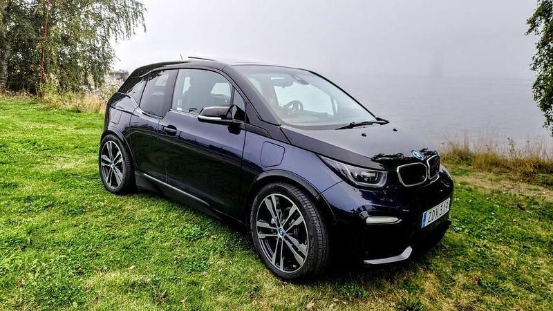 Begagnad 2018 BMW i3 Halvkombi | 179 000 kr (Dyr) - Bild 1/4