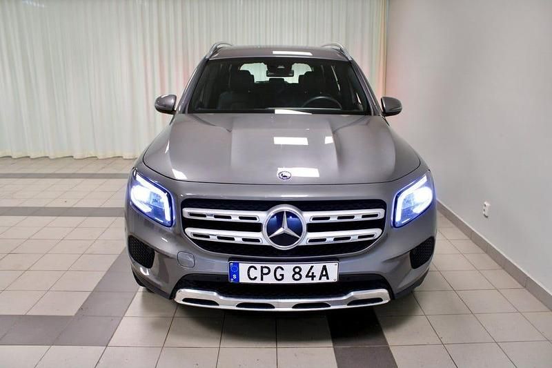 Begagnad Mercedes GLB220 190 HK (139 kW) 2020 Grå SUV
