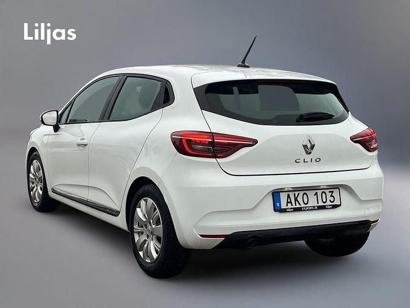 Begagnad Renault Clio V Zen 92 HK (67 kW) 2022 Vit Halvkombi