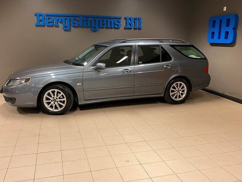 Grå Begagnad 2008 Saab 9-5 Linear Kombi | 44 900 kr (Marknadspris) - Bild 1/4