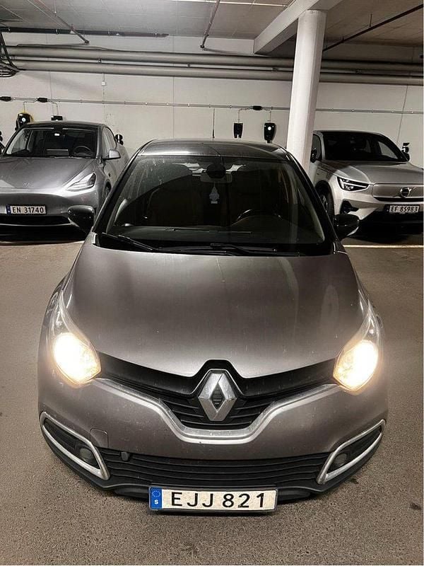 Begagnad 2014 Renault Captur SUV | 93 000 kr (Marknadspris) - Bild 1/4
