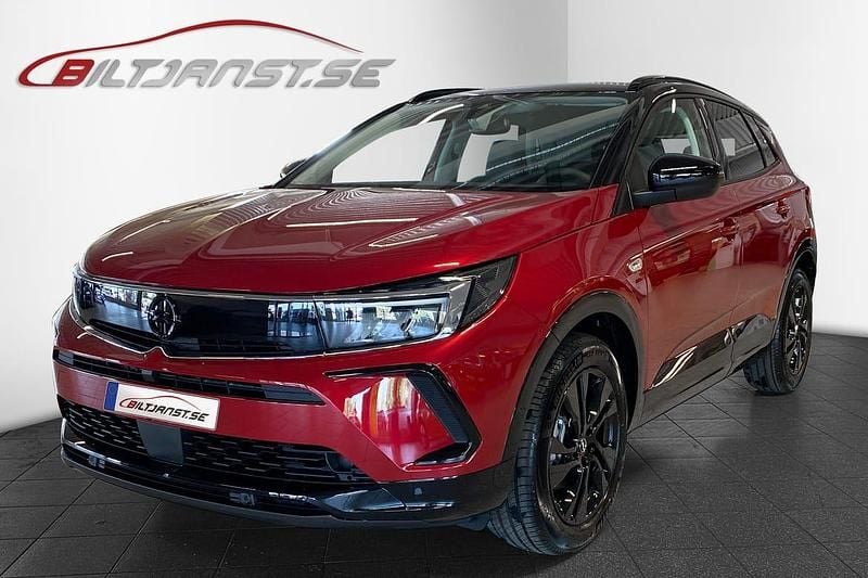 Röd Begagnad 2023 Opel Grandland X SUV | 289 900 kr (Dyr) - Bild 1/4