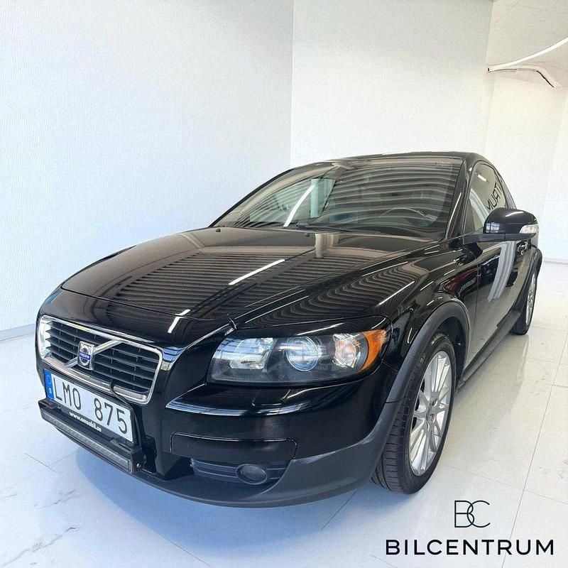 Svart Begagnad 2010 Volvo C30 Summum Halvkombi | 37 900 kr (Bra pris) - Bild 1/4