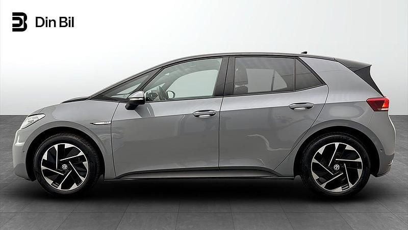 Begagnad VW ID.3 Pro Performance 150 kW (204 HK) 2023 Grå Halvkombi