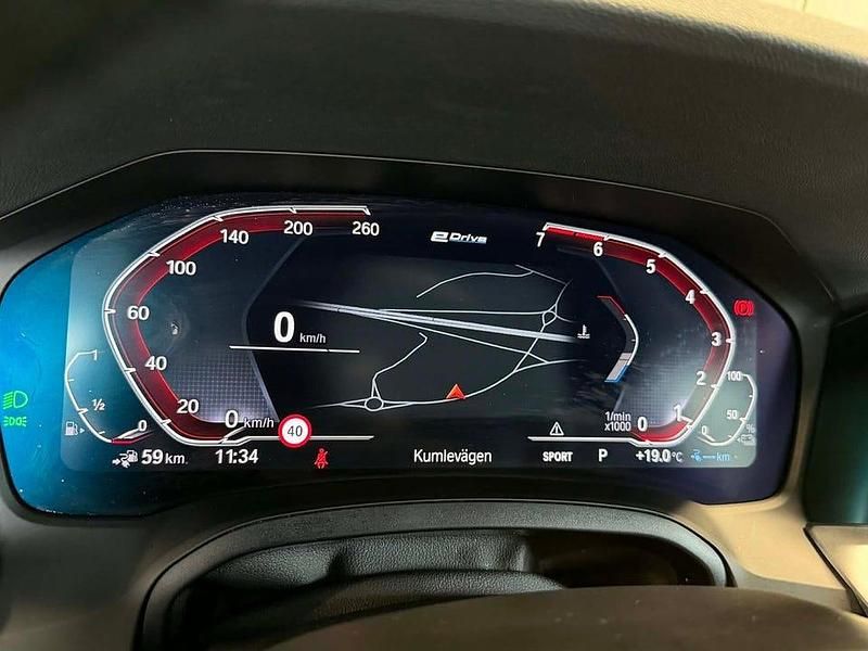 Begagnad BMW 330 292 HK (214 kW) 2021 Silver Kombi