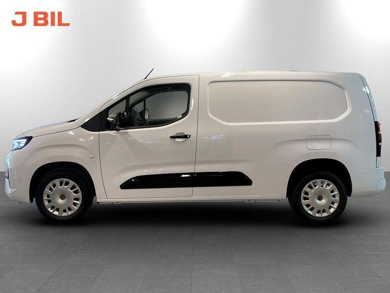 Ny Opel Combo Elite 131 HK (96 kW) 2025 Vit kaolin Van