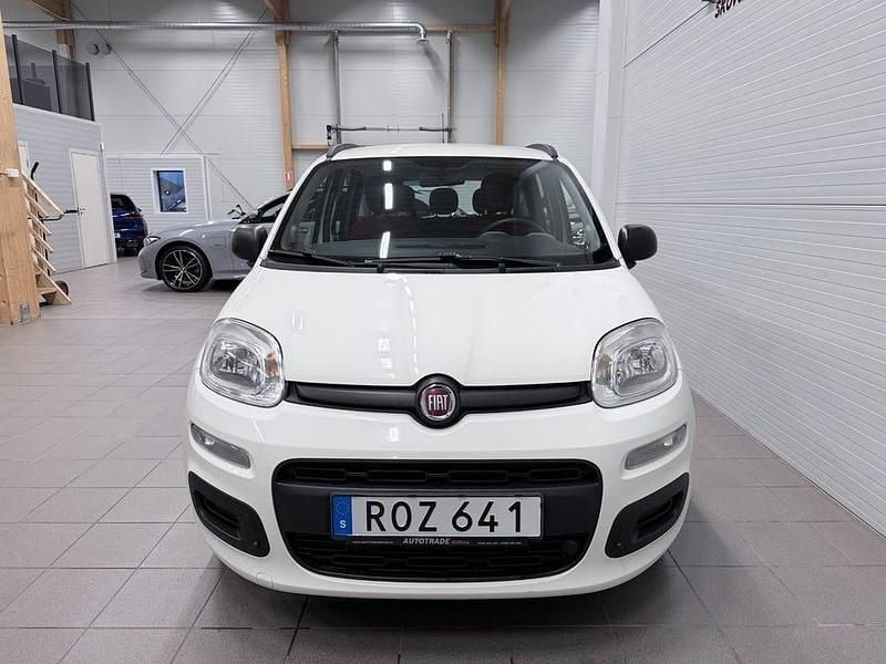 Begagnad Fiat Panda Easy 69 HK (50 kW) 2013 Vit Halvkombi