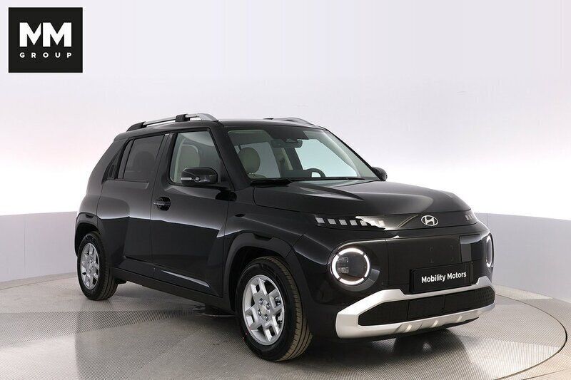 Svart Ny 2024 Hyundai Inster Advanced Halvkombi | 349 000 kr - Bild 1/4