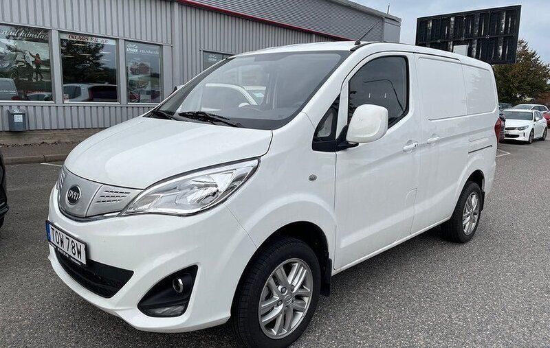 Begagnad BYD ETP3 100 kW (136 HK) 2022 Vit Van