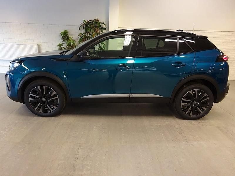 Blå Ny 2025 Peugeot 2008 GT SUV | 349 900 kr (Dyr) - Bild 1/4