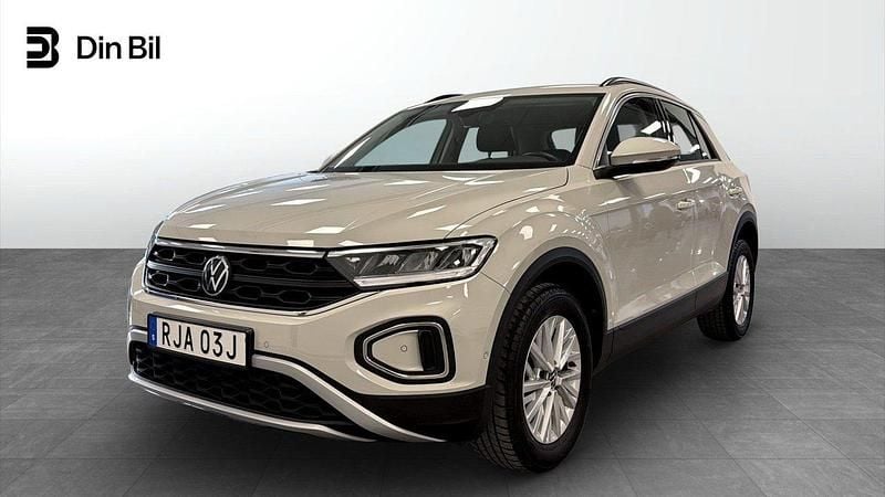 Grå Begagnad 2022 VW T-Roc Life SUV | 229 900 kr (Marknadspris) - Bild 1/4