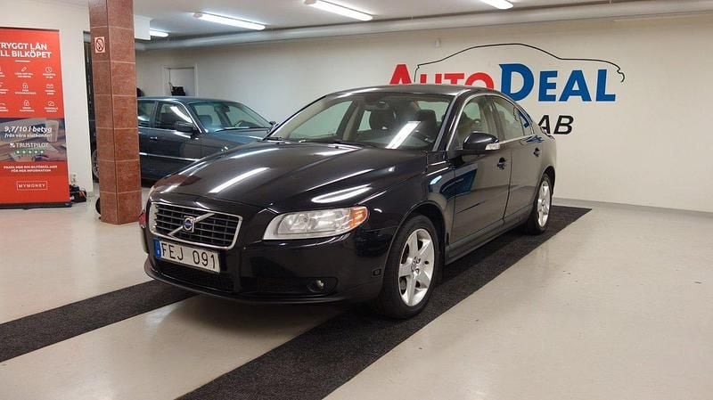 Svart Begagnad 2008 Volvo S80 Kinetic Sedan | 44 900 kr (Marknadspris) - Bild 1/4