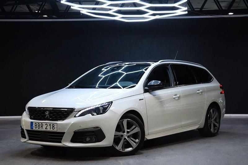 Vit Begagnad 2018 Peugeot 308 GT-line Kombi | 89 900 kr (Bra pris) - Bild 1/4