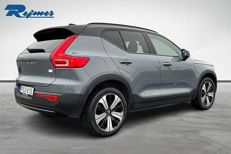 Begagnad Volvo XC40 Core 185 kW (252 HK) 2022 Thunder SUV